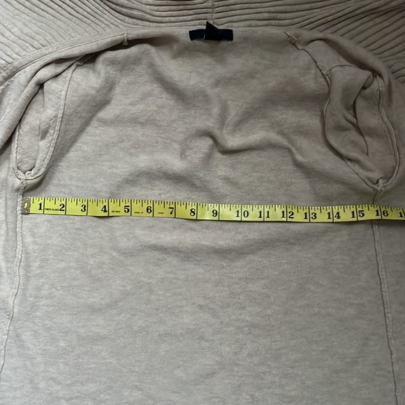 Gap cream colored waterfall cardigan size small - Picture 10 of 13